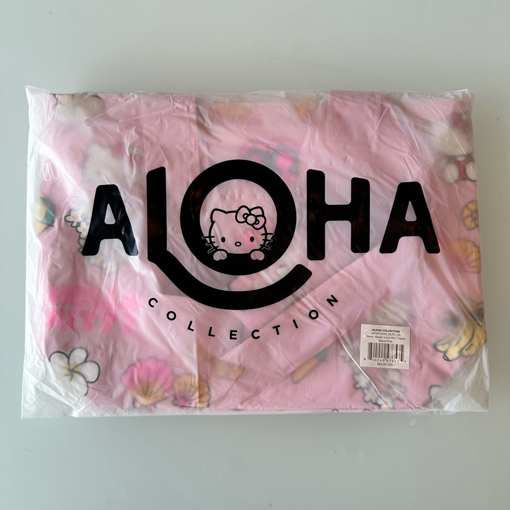 ALOHA Collection x Hello Kitty Pink Mini Tripper Tote Bag - Picture 4 of 5